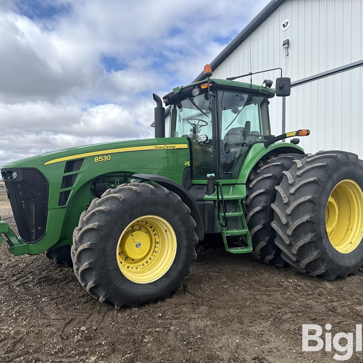 2009 JOHN DEERE 8530