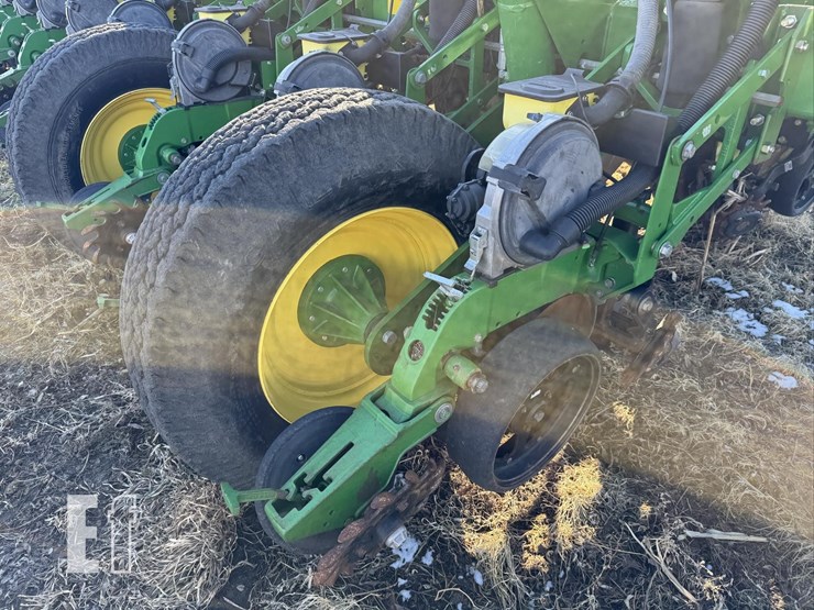 john-deere-1770-image-102