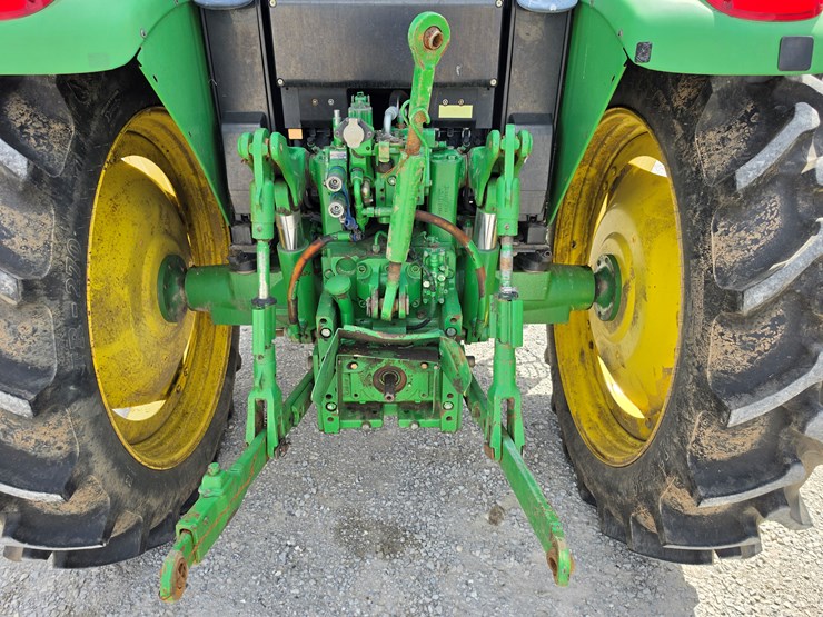 2010-john-deere-6230-image-9