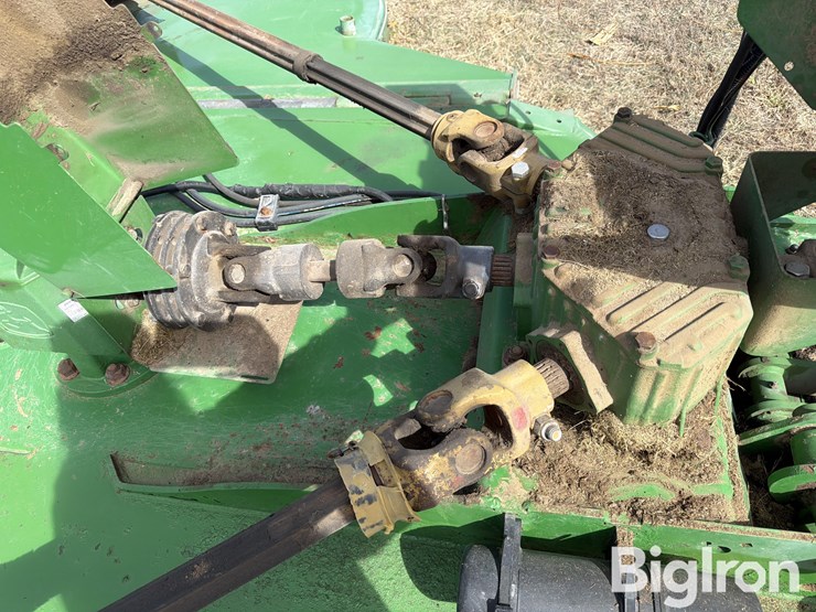 2020-john-deere-r15-image-13