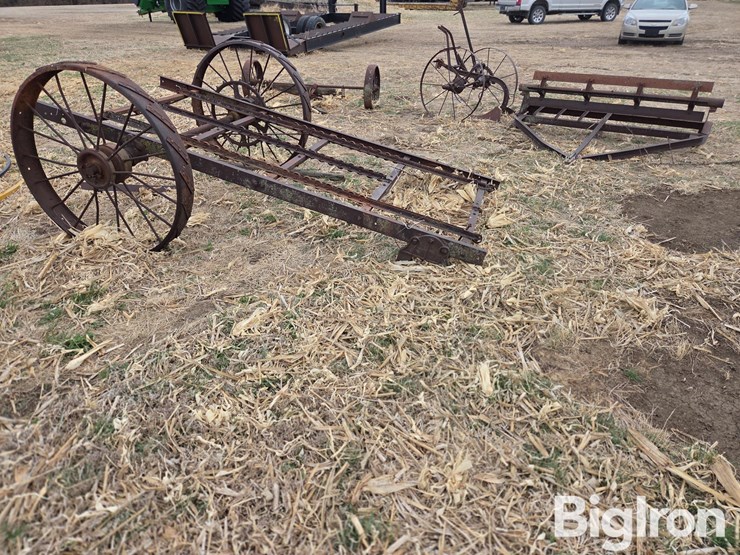antique-farm-equipment-image-1
