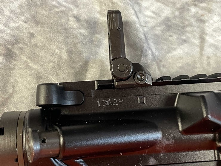 #10064-•-colt-cr6920-epr,-223/5.56-semi-auto-rifle,-sn:-cr099652-image-8