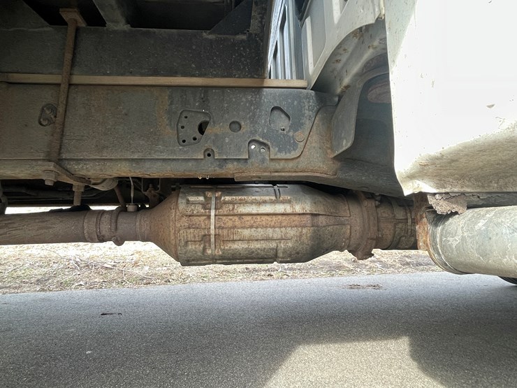 2009-ford-f550-image-26