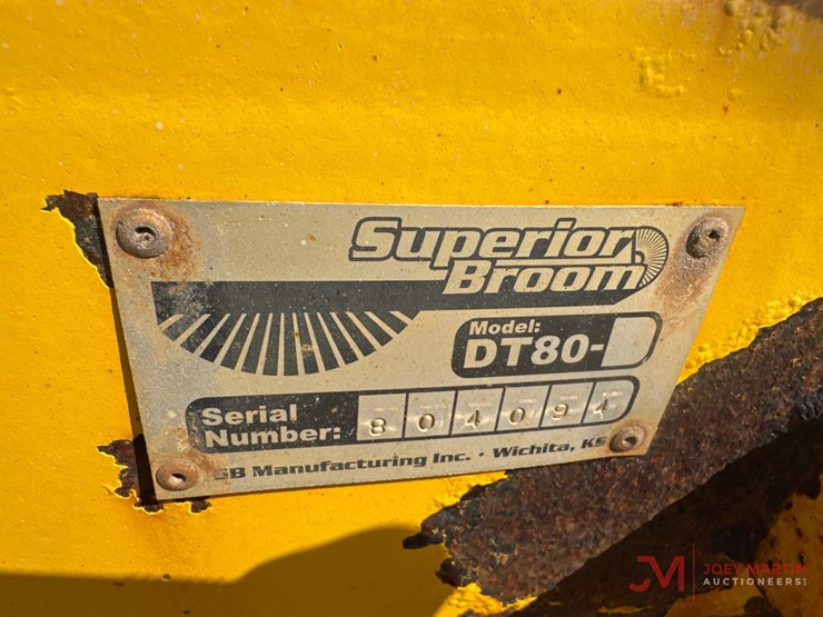 superior-broom-dt80-image-9