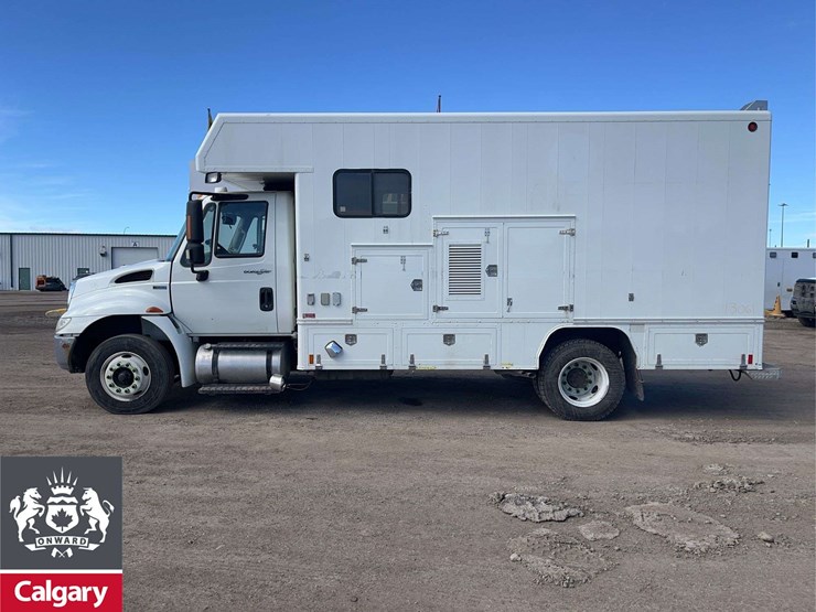 2012-international-durastar-4300-image-6
