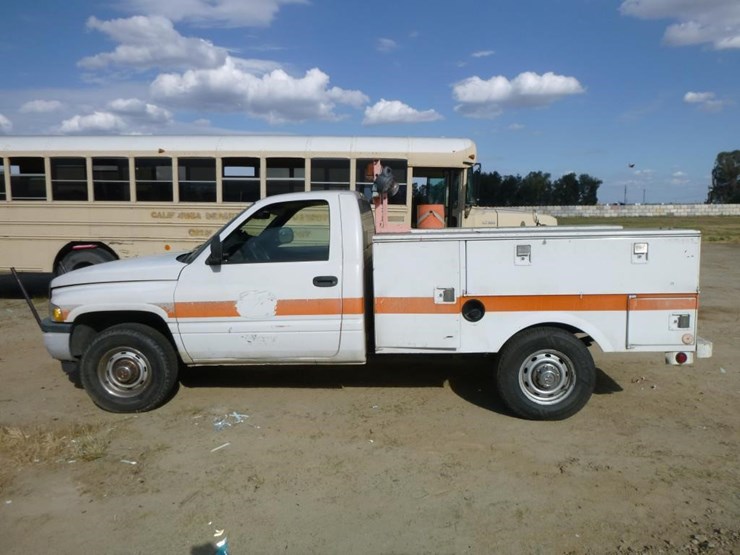 2002-dodge-ram-2500-image-6