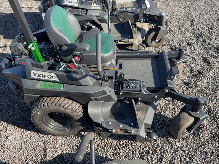 #4054-•-yakta-yxr-710-zero-turn-mower-image-7