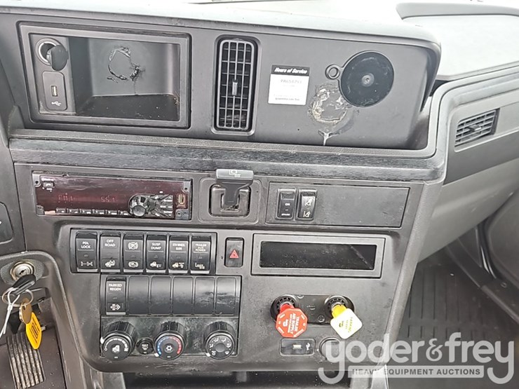 2019-international-lt-image-37