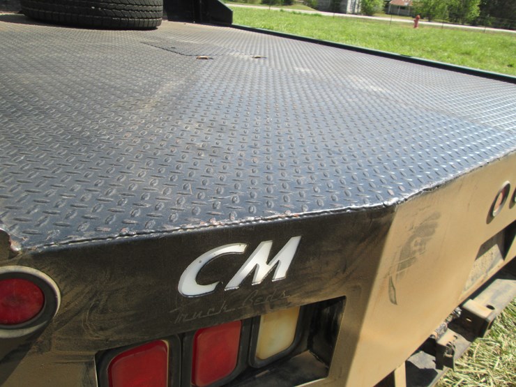 2011-dodge-3500-image-9