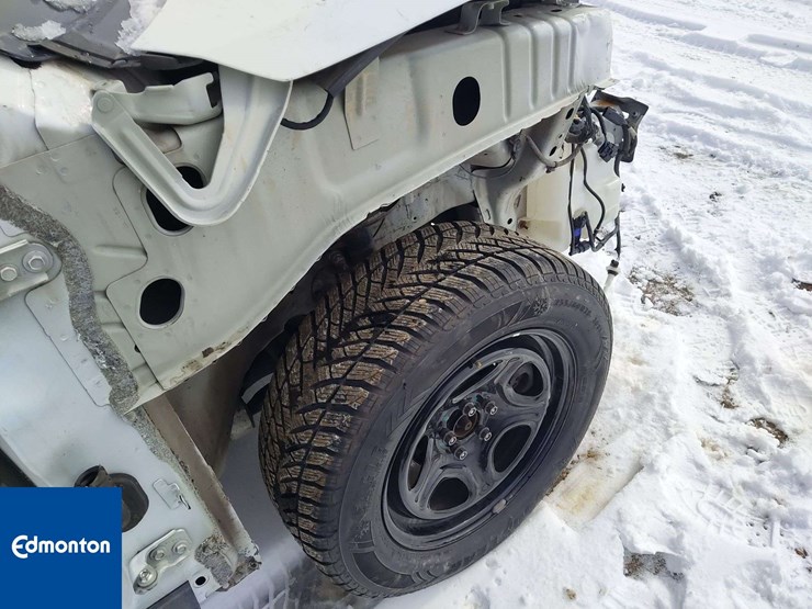 2019-ford-explorer-image-10