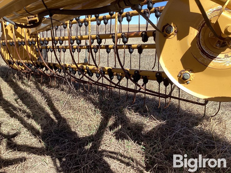 2017-vermeer-r2300-image-15