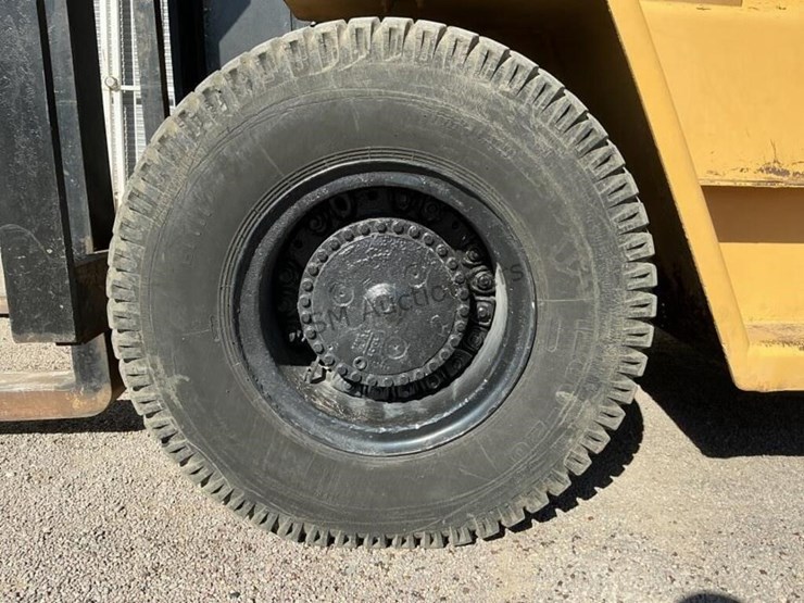 caterpillar-3208-image-3