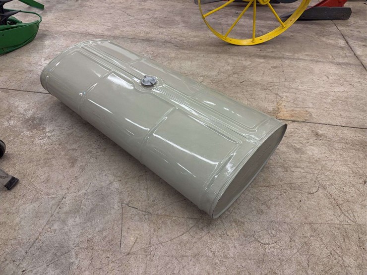 ford-tractor-image-2