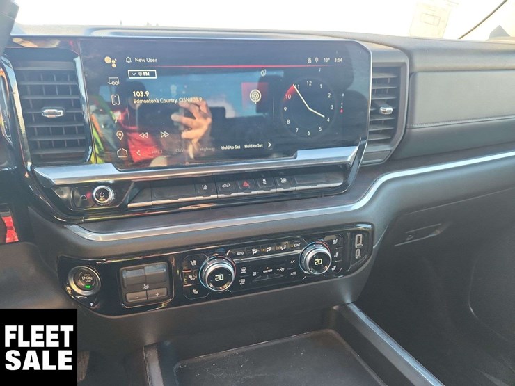 2024-gmc-sierra-2500hd-image-21