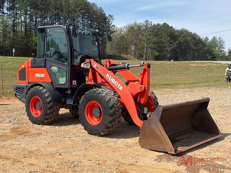 kubota-r630-image-1