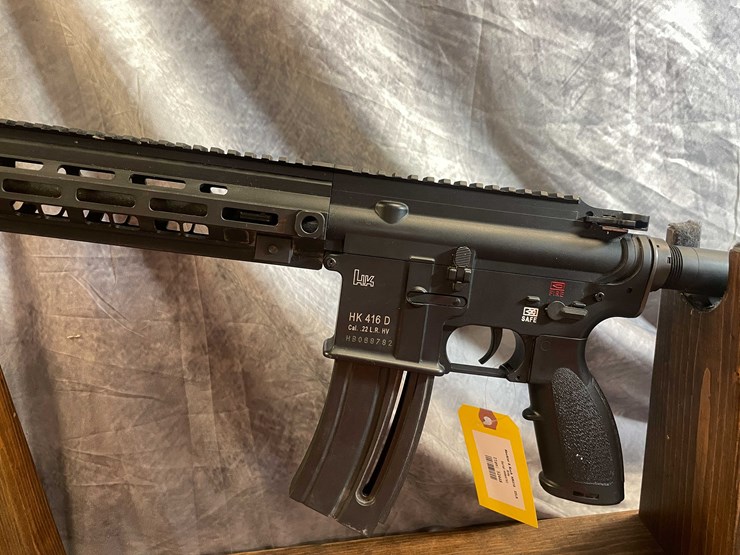 #10142-•-heckler-&-koch-hk416,-22-lr-semi-auto-rifle,-sn:-hb068782-image-12
