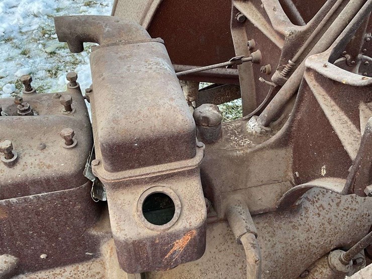 fordson-(usa)-parts-tractor-image-31