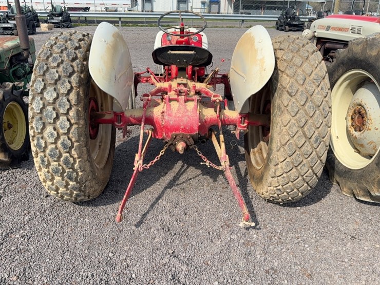 ford-tractor-image-10