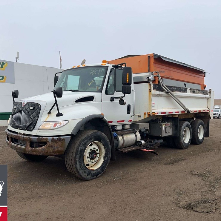 2019 INTERNATIONAL WORKSTAR 7400