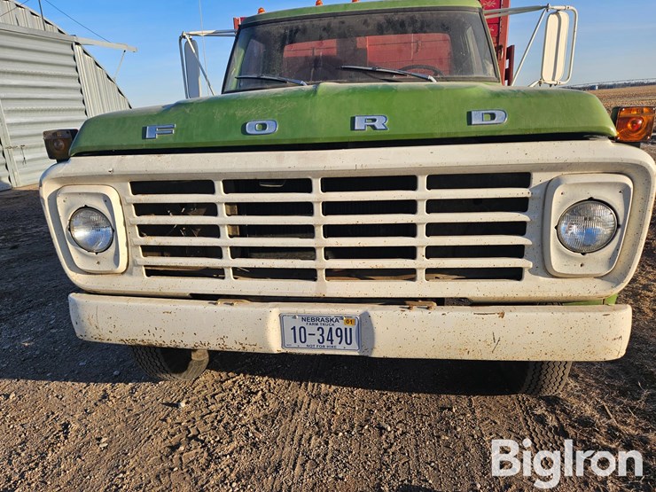 1975-ford-f600-image-10