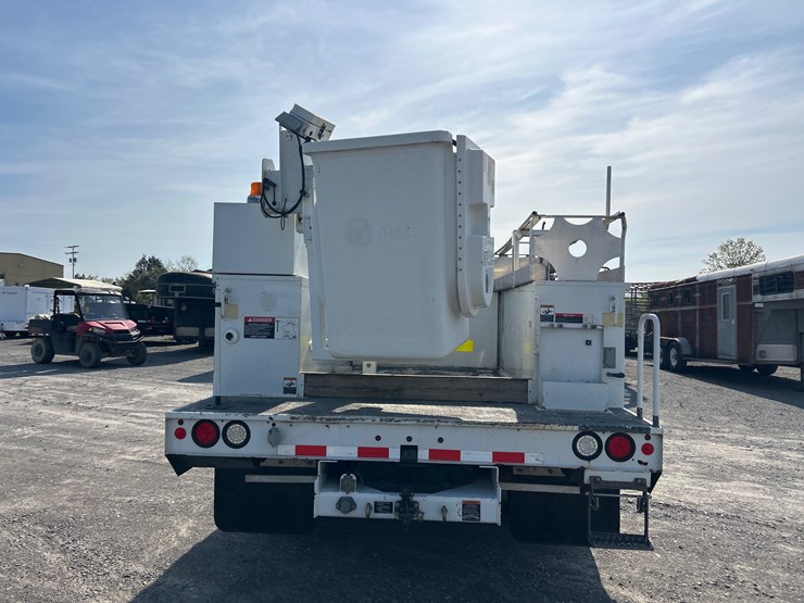 2013-ford-f450-image-6