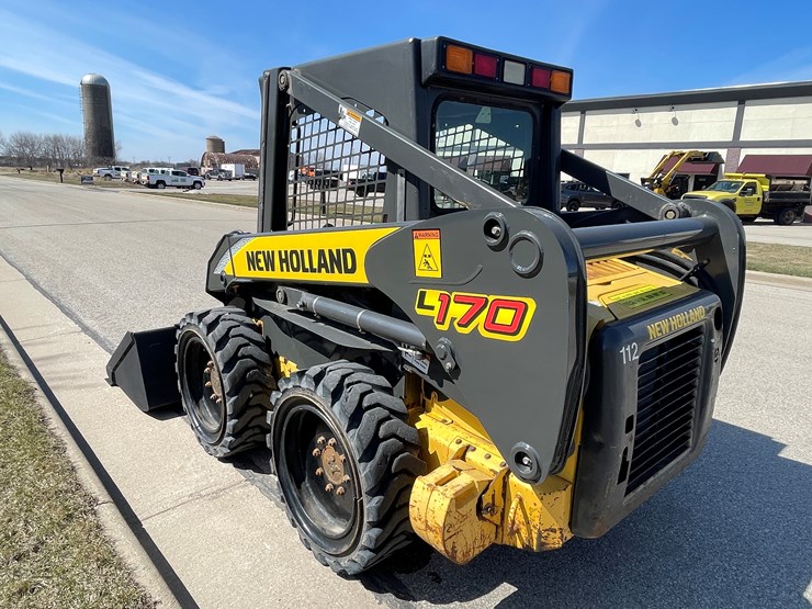 2006-new-holland-l170-image-7