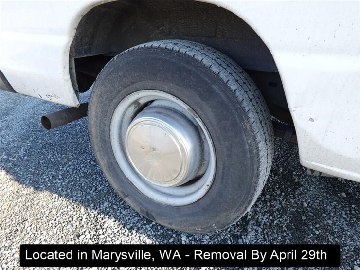 2006-ford-e250-image-14