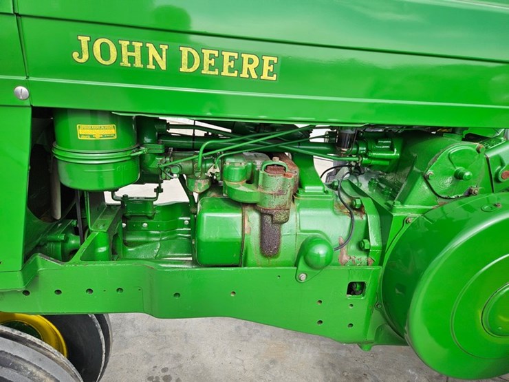 1955-john-deere-70-image-10