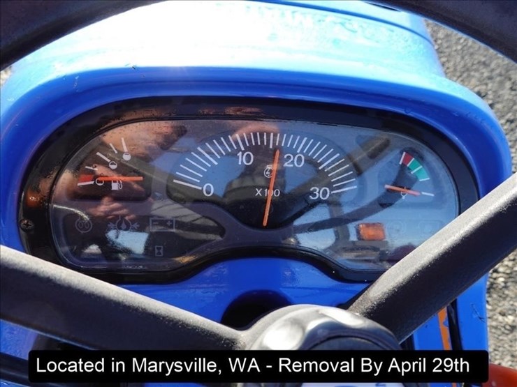 2003-new-holland-tc33d-image-3