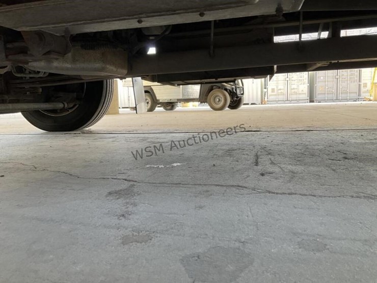 2006-gmc-topkick-image-27