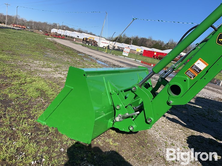 2020-john-deere-5055e-image-14