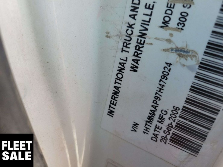 2007-international-durastar-4300-image-28