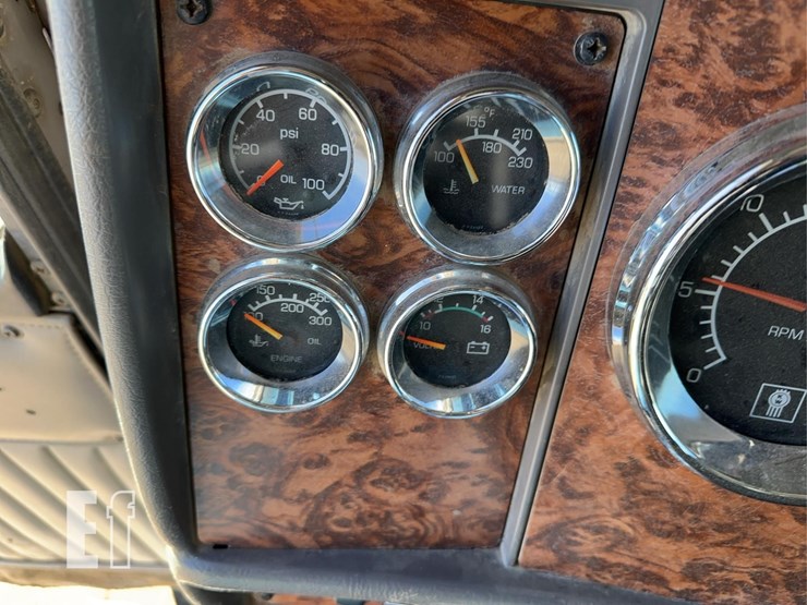 2003-kenworth-t800-image-51