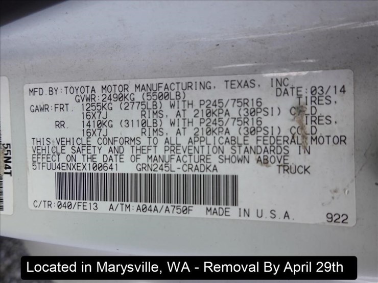 2014-toyota-tacoma-image-9