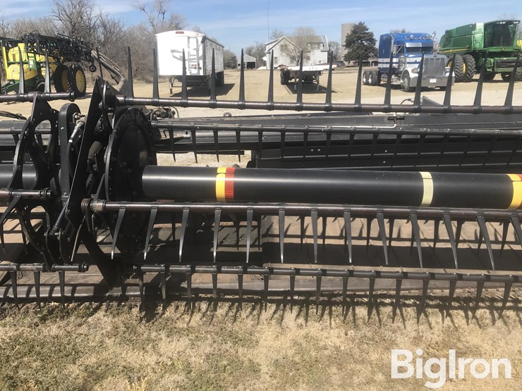 2011-case-ih-2152-image-13