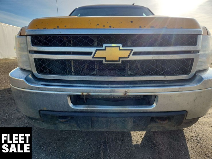 2012-chevrolet-silverado-2500hd-image-30