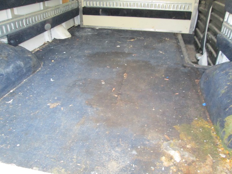 2012-chevrolet-express-g1500-image-7