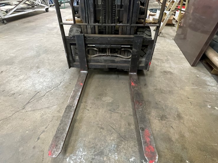 komatsu-fg25c-12-image-9