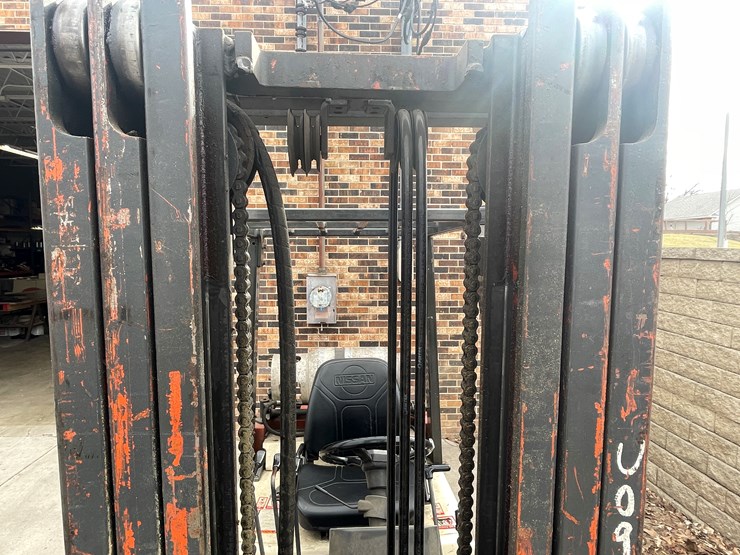 #2505-•-nissan-forklift-(columbia-heights,-mn)-image-10