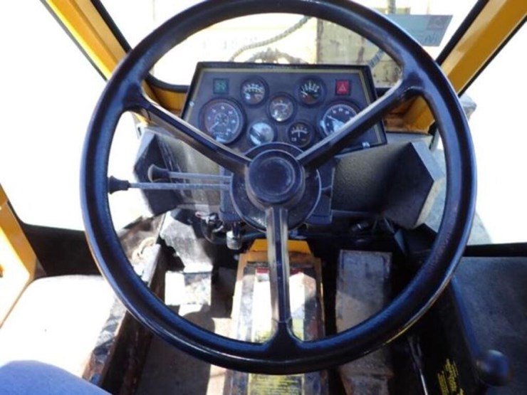 2002-trackless-mt5t-image-13