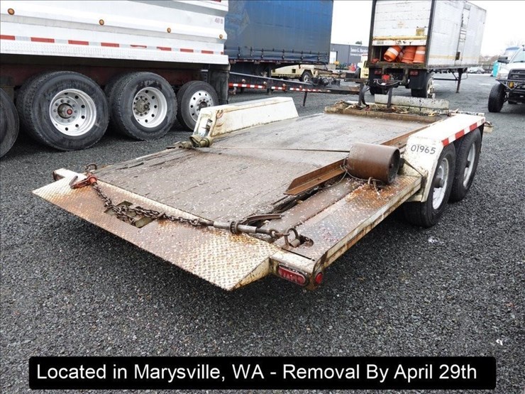 2012-utility-flatbed-image-10