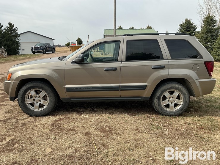 2005-jeep-grand-cherokee-image-8