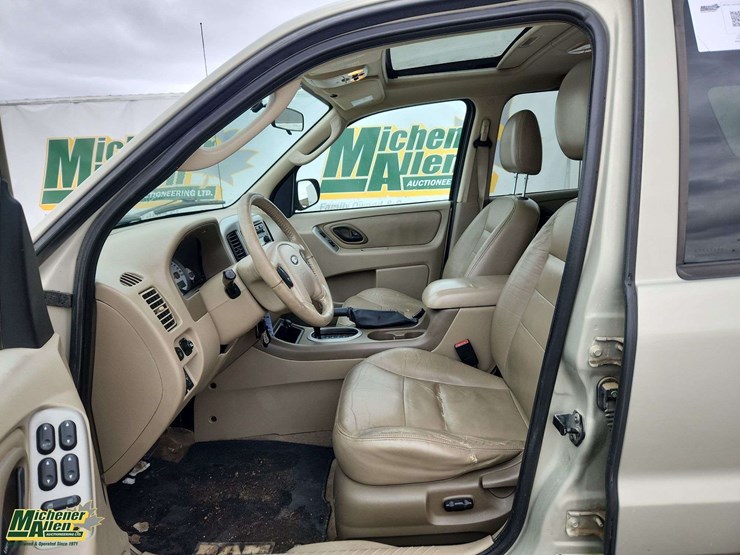 2006-ford-escape-image-19