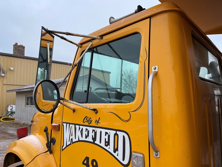 1991-international-4900-image-14