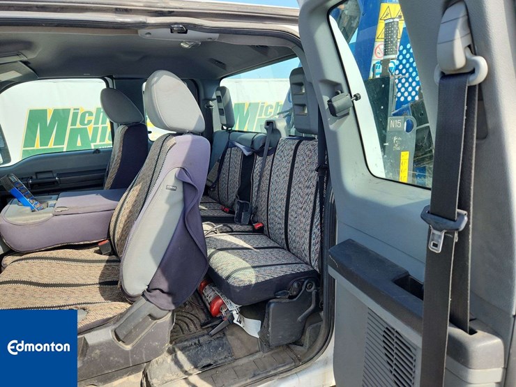 2014-ford-f350-image-15