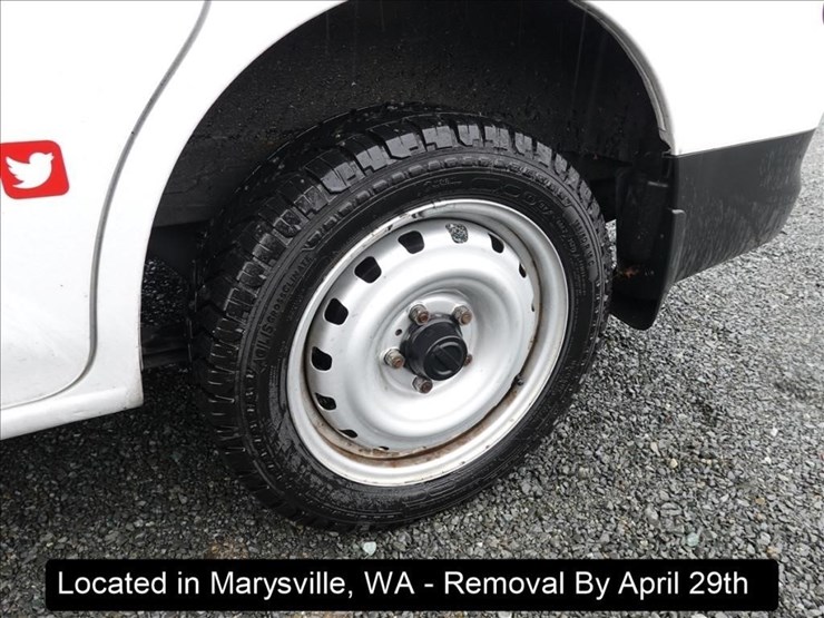 2020-nissan-nv200-image-15