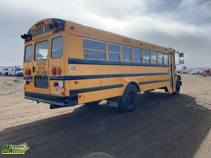 2006-freightliner-fs65-image-4