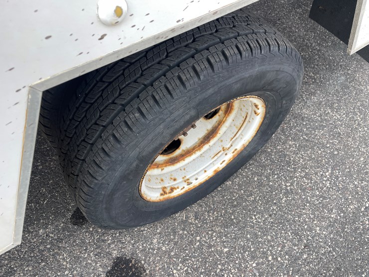 2008-ford-e350-image-19