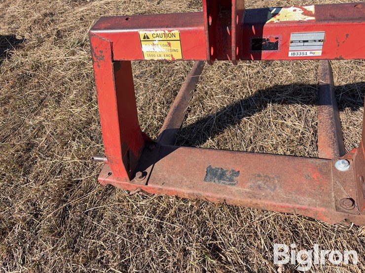 new-holland-80-image-14