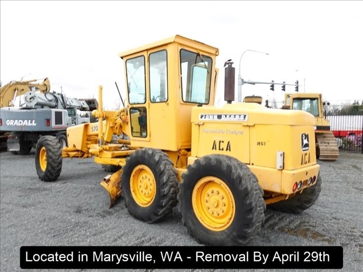 1975-deere-570a-image-14